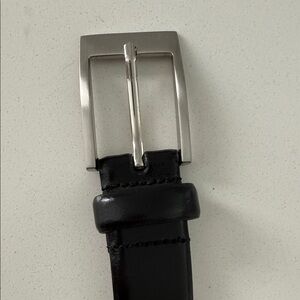 NWT Hugo Boss Black Leather Belt with Silver Buckle size 38